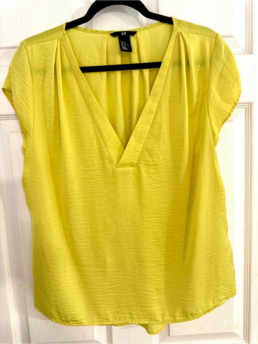 H&M Bright Yellow V-Neck Cap Sleeve Blouse
